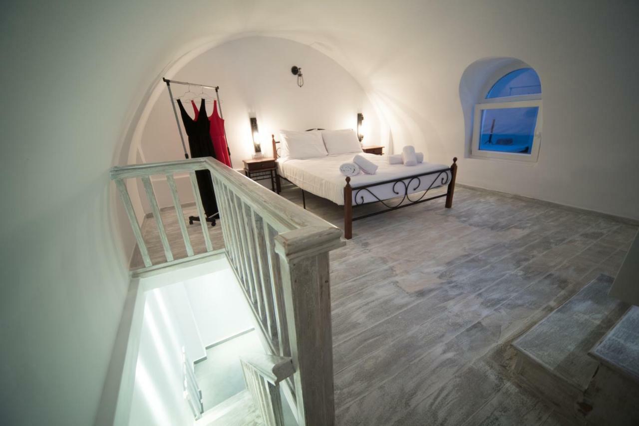 Villa Galaxy Santorini Fira  Exterior photo